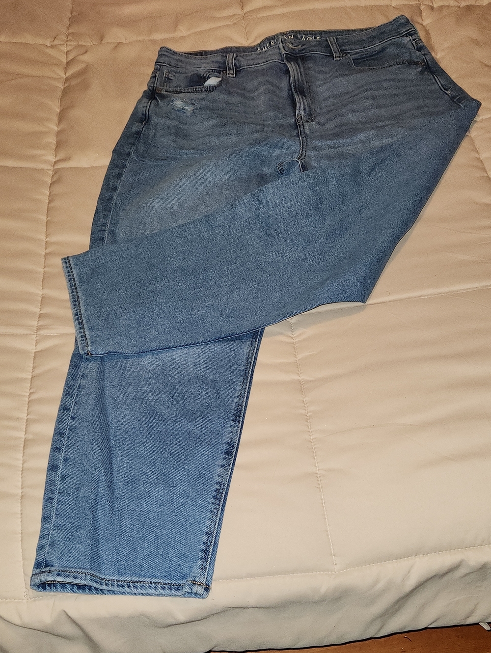 High-Rise Light Blue Women’s Jeans